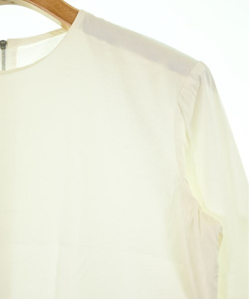PRADA เสื้อสตรี