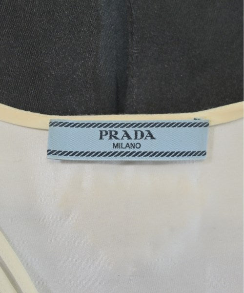 PRADA เสื้อสตรี
