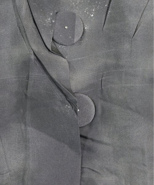 PRADA เสื้อสตรี