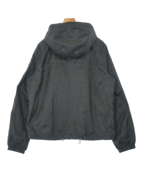 PRADA เสื้อพาร์กาภูเขา