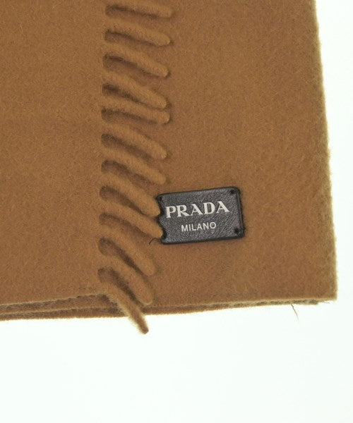 PRADA กระโปรงสั้น