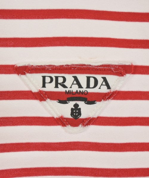 PRADA เสื้อยืด/เสื้อท็อปส์