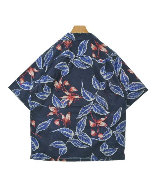 PRADA เสื้อลำลอง