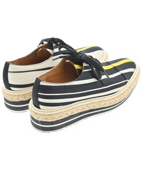 PRADA รองเท้า อื่น