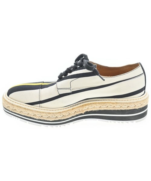 PRADA รองเท้า อื่น