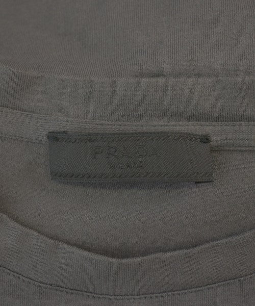 PRADA เสื้อยืด/เสื้อท็อปส์