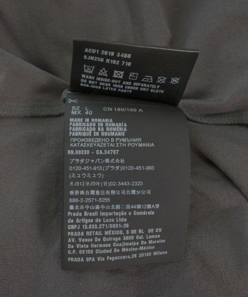 PRADA เสื้อยืด/เสื้อท็อปส์