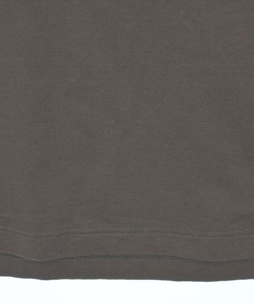 PRADA เสื้อยืด/เสื้อท็อปส์