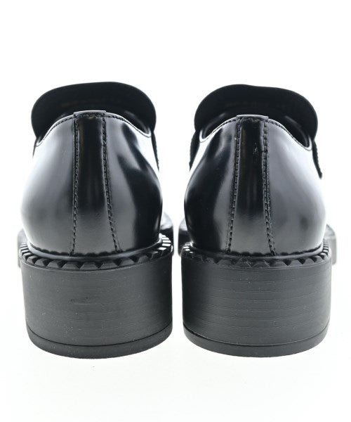 PRADA รองเท้าสวมทางการ