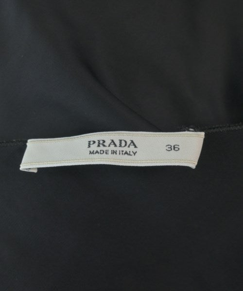 PRADA เสื้อลำลอง