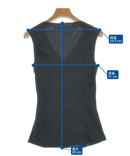 PRADA เสื้อลำลอง