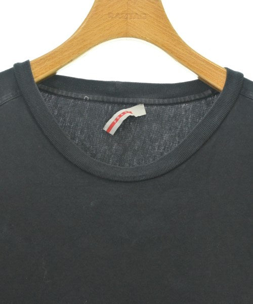 PRADA เสื้อยืด/เสื้อท็อปส์