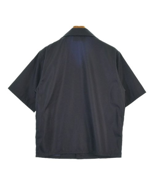 PRADA เสื้อลำลอง