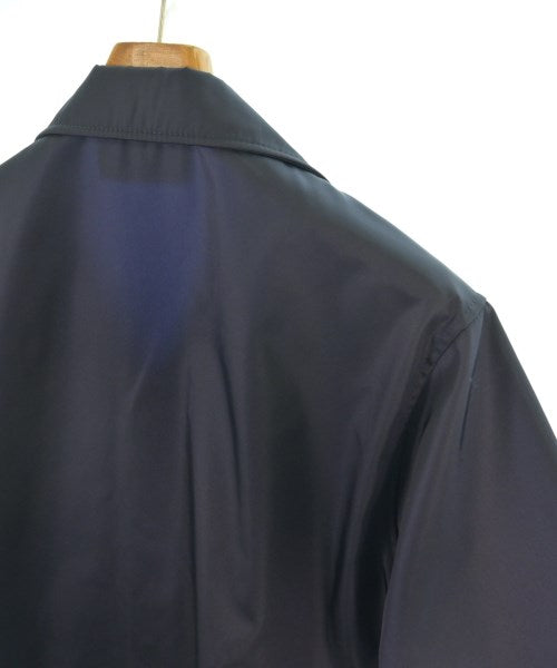 PRADA เสื้อลำลอง