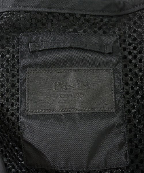 PRADA เสื้อลำลอง