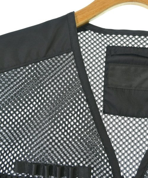 PRADA เสื้อลำลอง