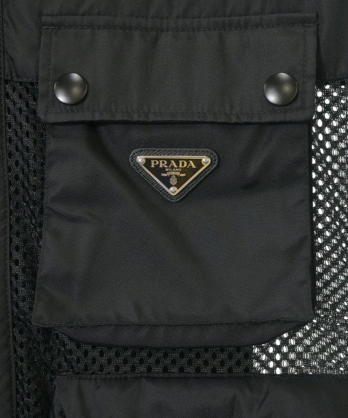 PRADA เสื้อลำลอง