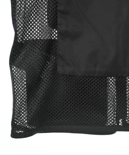 PRADA เสื้อลำลอง