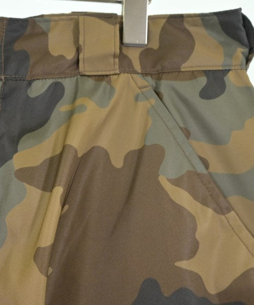 PRADA กางเกงขาสั้น