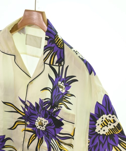 PRADA เสื้อลำลอง