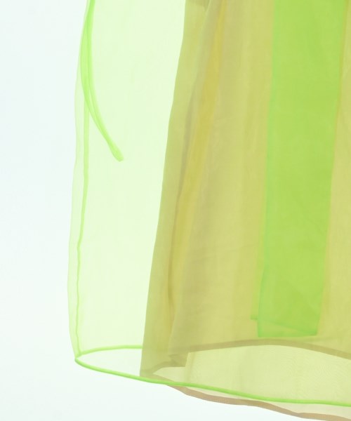 PRADA เสื้อสตรี