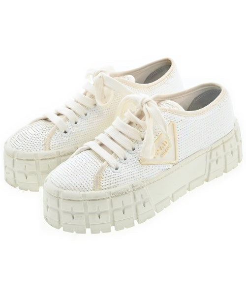 PRADA รองเท้าผ้าใบ
