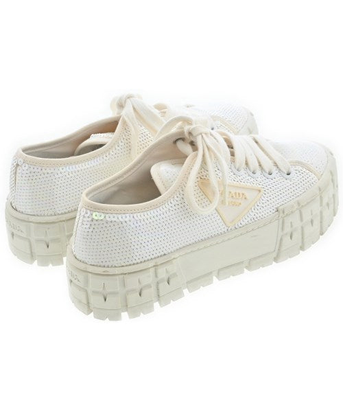 PRADA รองเท้าผ้าใบ