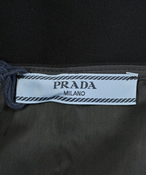 PRADA กระโปรงยาวถึงเข่า
