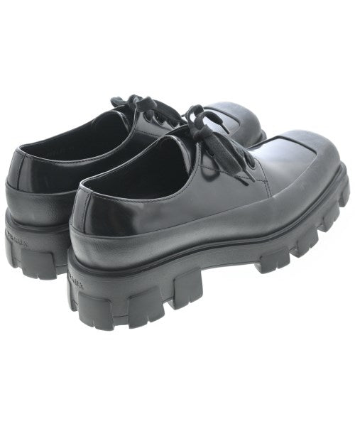 PRADA รองเท้าสวมทางการ