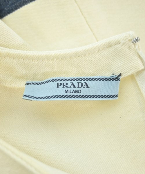PRADA เสื้อสตรี