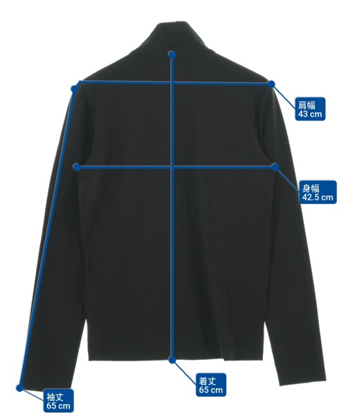 PRADA เสื้อยืด/เสื้อท็อปส์
