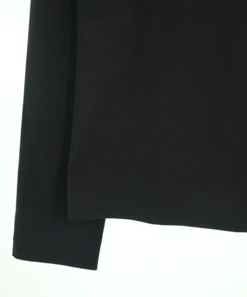PRADA เสื้อยืด/เสื้อท็อปส์