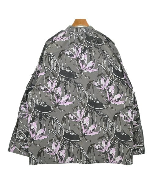 PRADA เสื้อลำลอง
