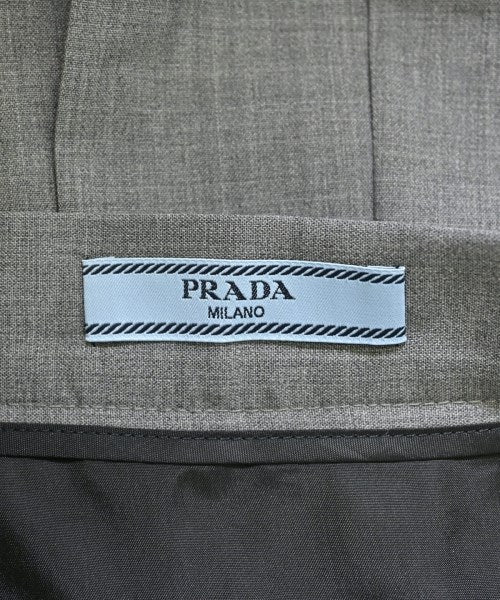PRADA กระโปรงยาวถึงเข่า