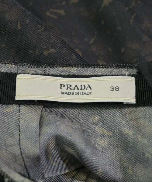 PRADA กระโปรงยาวถึงเข่า