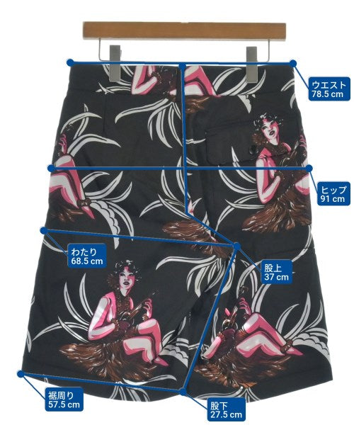 PRADA กางเกงขาสั้น