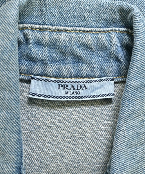 PRADA เสื้อลำลอง