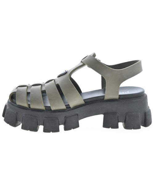 PRADA รองเท้าแตะ