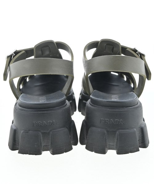 PRADA รองเท้าแตะ