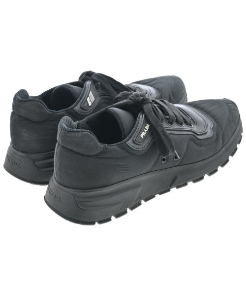 PRADA รองเท้าผ้าใบ