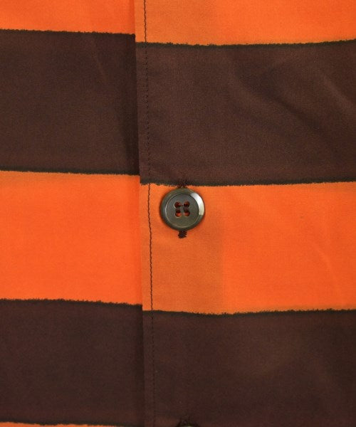 PRADA เสื้อลำลอง