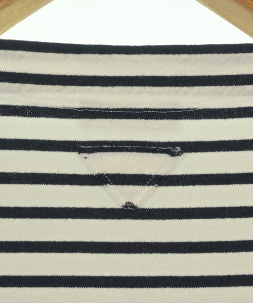 PRADA เสื้อยืด/เสื้อท็อปส์