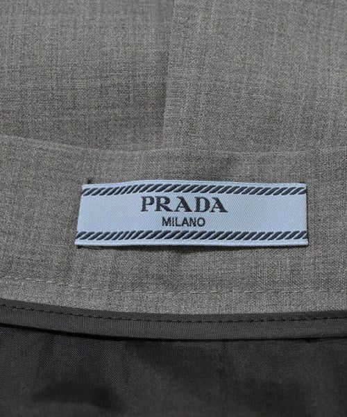 PRADA กระโปรงยาวถึงเข่า