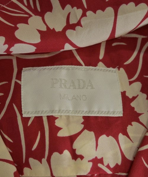 PRADA เสื้อลำลอง