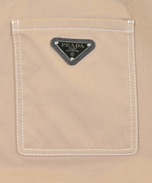 PRADA เสื้อลำลอง