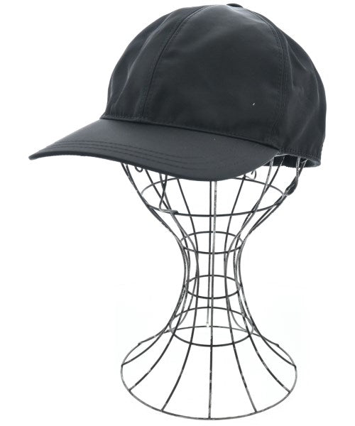 PRADA หมวกแก๊ป