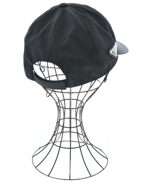 PRADA หมวกแก๊ป