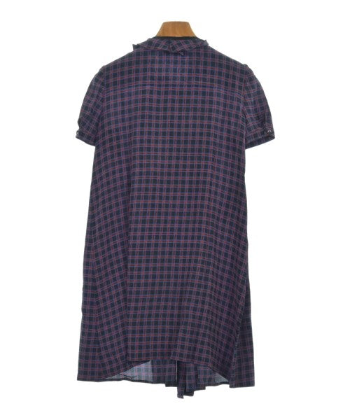 PRADA เสื้อสตรี