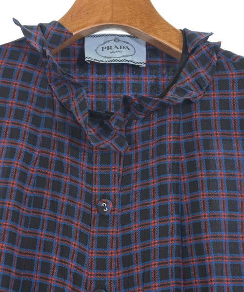 PRADA เสื้อสตรี