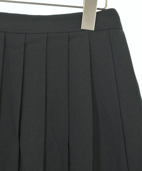 PRADA กระโปรงยาวถึงเข่า